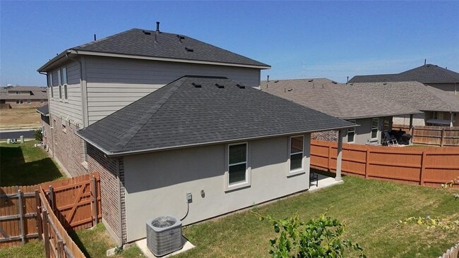 Building Photo - 129 Saide St