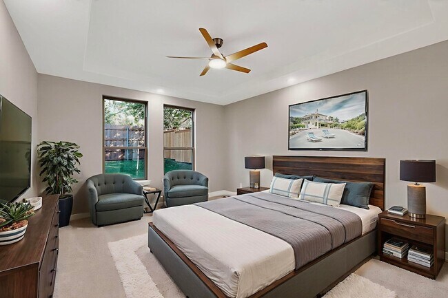 Building Photo - 1828 Highland Dr E