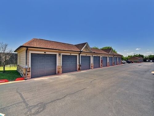 Building Photo - 1719 Grand Ave Pkwy