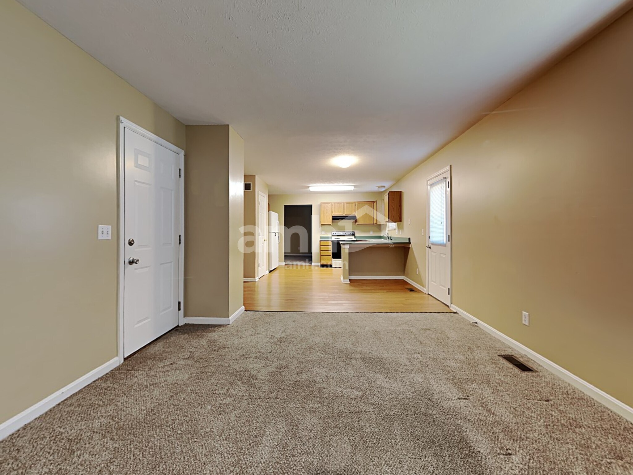 Building Photo - 618 Fox Chase Way