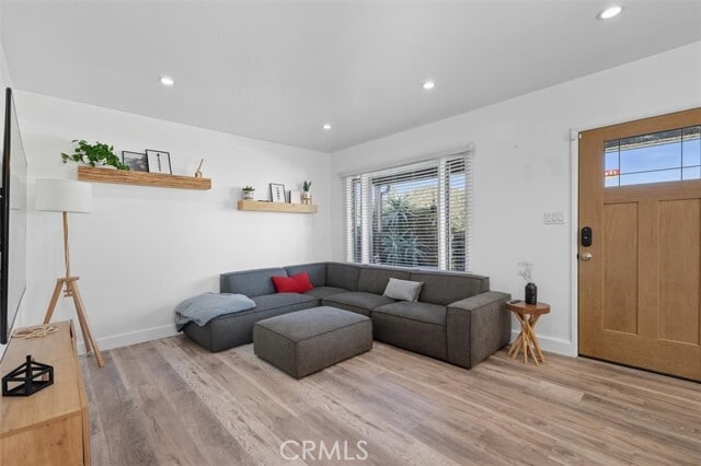 Building Photo - 5030 W 130th St