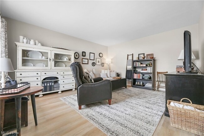 Building Photo - 12445 Cleveland Ave NW