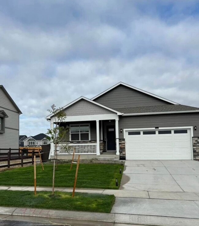 Building Photo - 9911 Cathay St