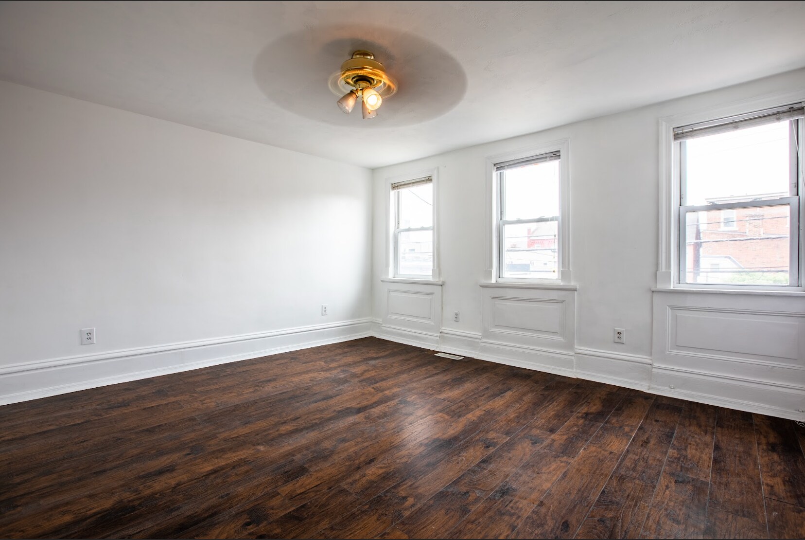 Building Photo - 1810 Larkins Way