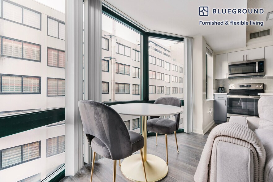 Building Photo - 1301 M St NW