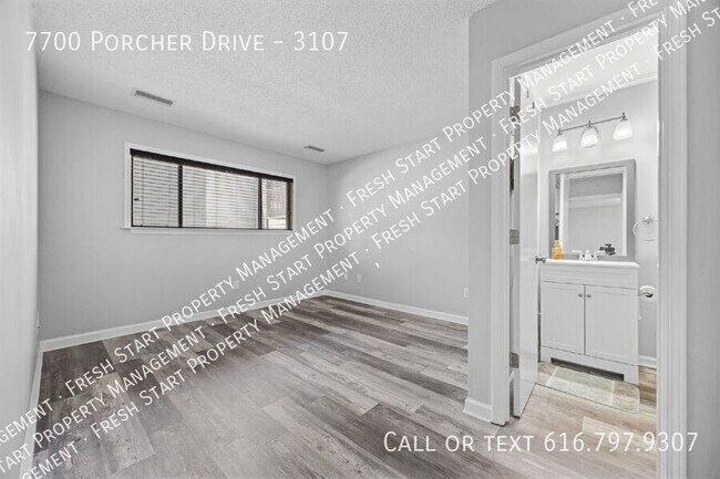 Building Photo - 7700 Porcher Dr