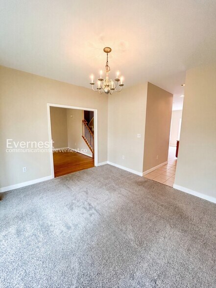 Building Photo - 1713 Jacquelin St