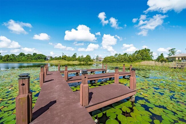 Building Photo - 8402 Lake Burden Cir