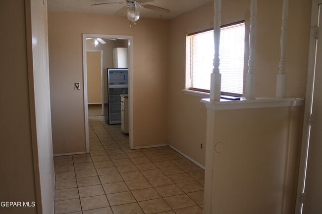 Building Photo - 5817 Blackhawk Dr