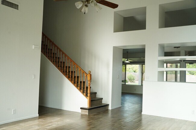 Building Photo - 1231 N Firehouse Ct