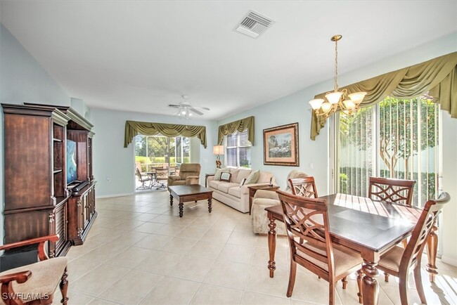 Building Photo - 10577 Avila Cir