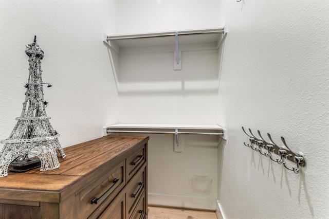 Building Photo - 15875 Spectrum Dr