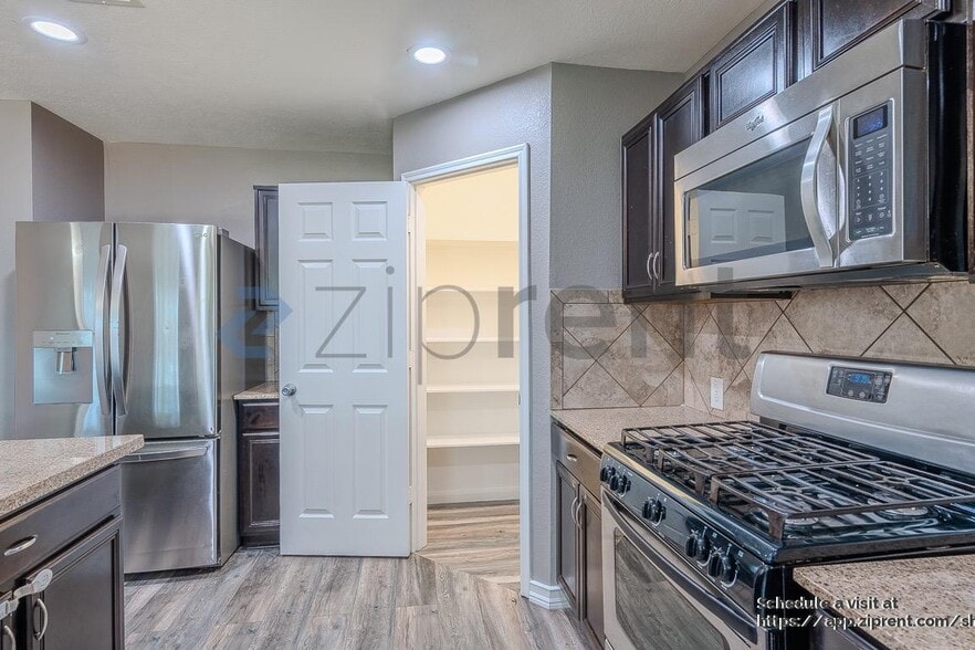 Building Photo - 7610 Connemara Dr