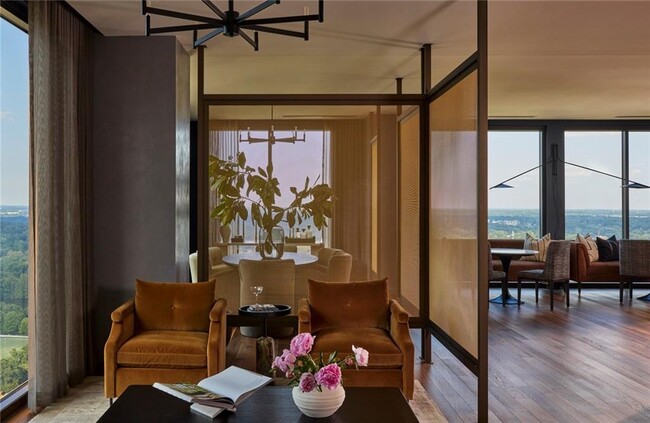 Building Photo - 1081 Juniper St NE