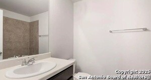 Building Photo - 5818 Lazo