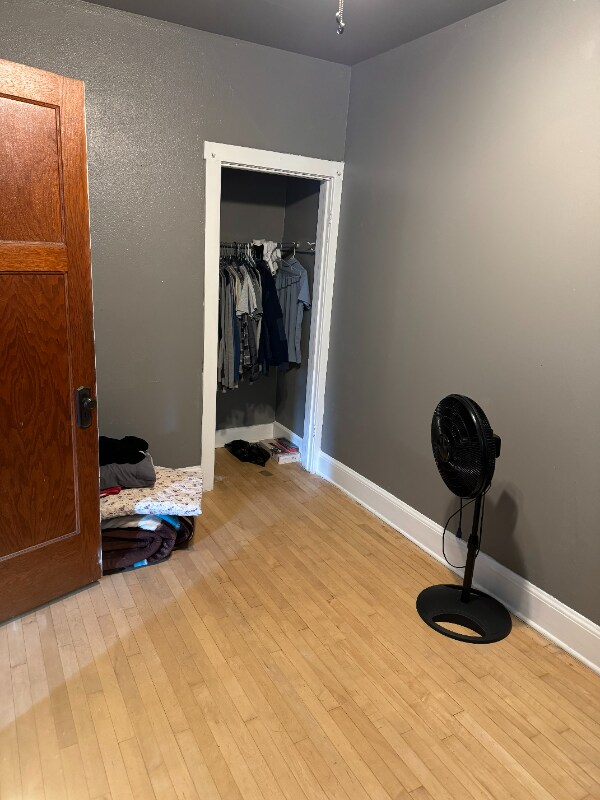 Building Photo - 1300 E Manitoba St