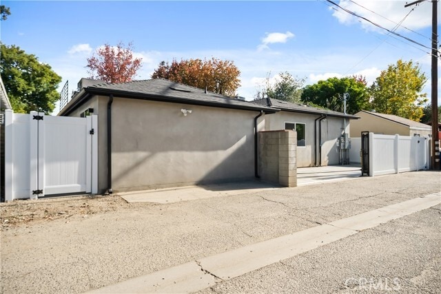 Building Photo - 6937 Jellico Ave