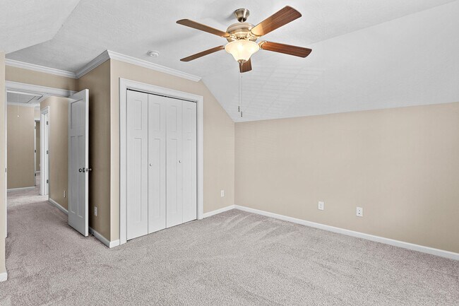 Building Photo - 582 Bunchgrass St