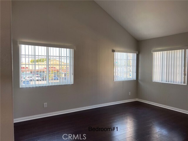 Building Photo - 8462 Heil Ave