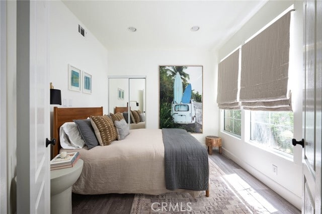 Building Photo - 5 Auvergne