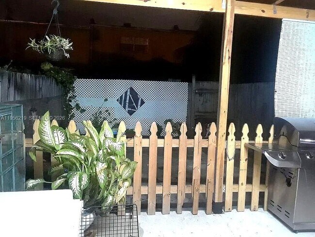 Building Photo - 5448 NW 169th Terrace