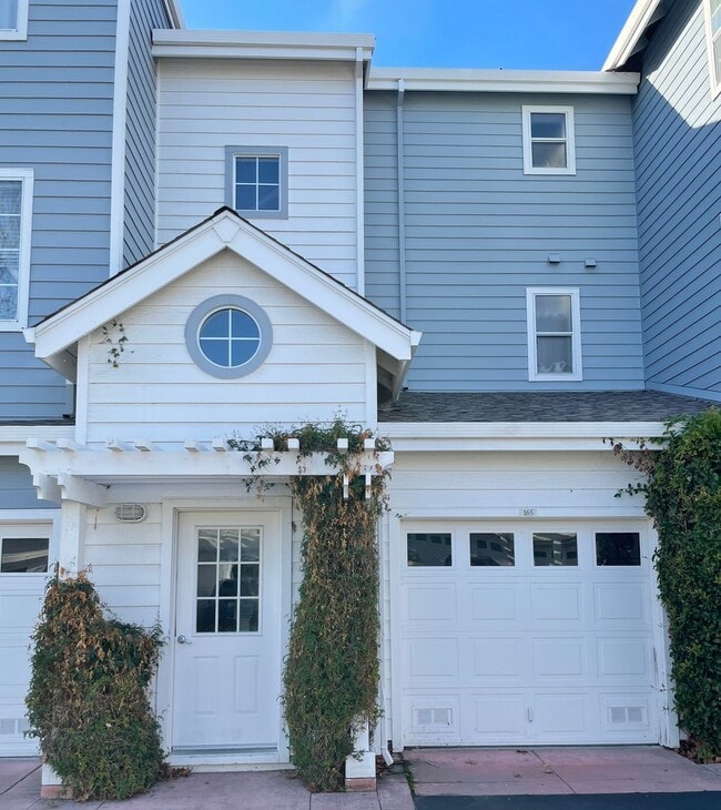 Building Photo - 609 Arcadia Terrace