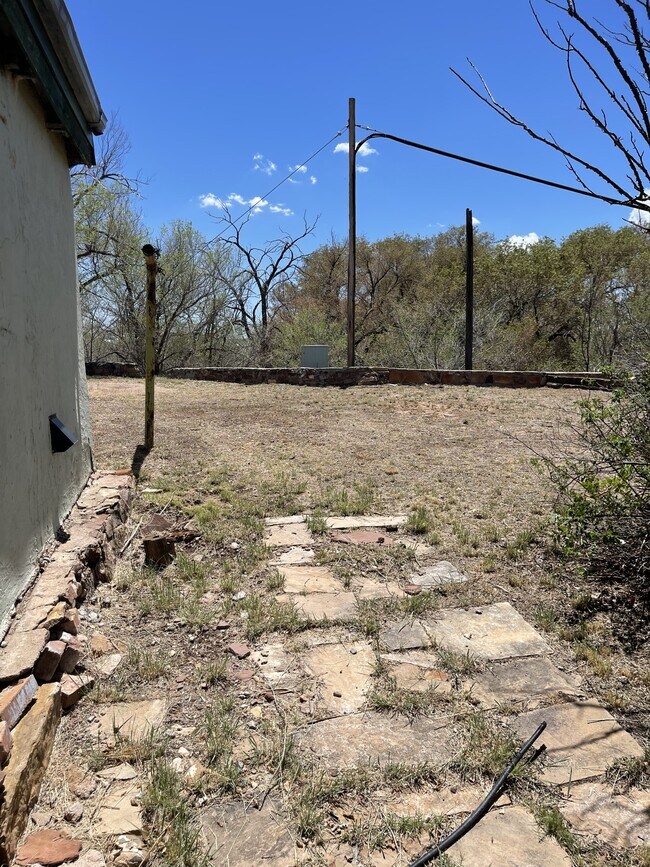 Building Photo - 361 S 2nd St