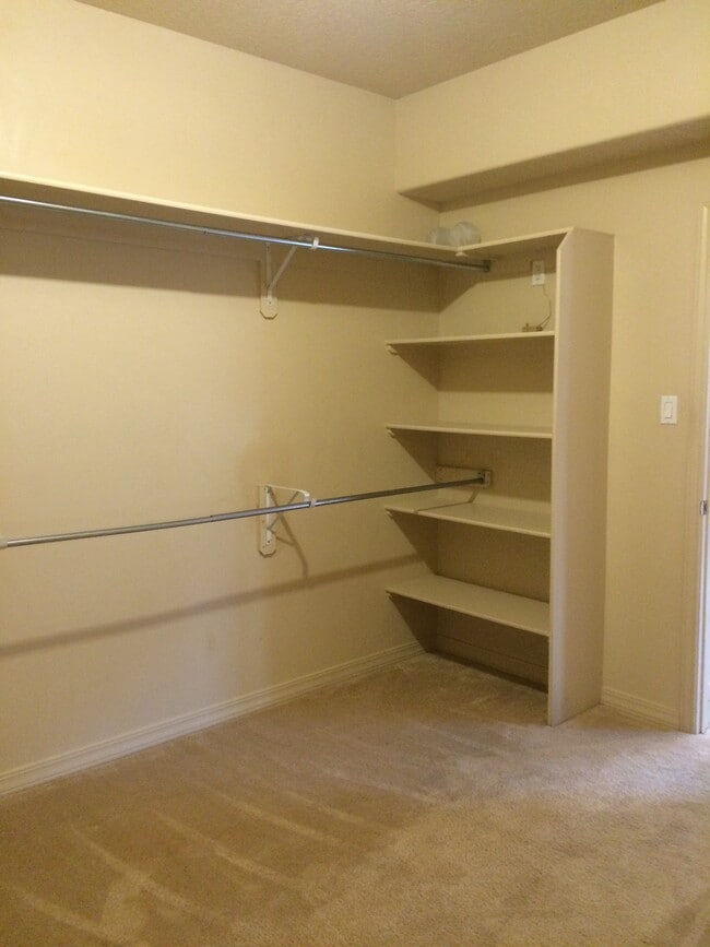 Building Photo - 5215 Old Adobe Trail NW