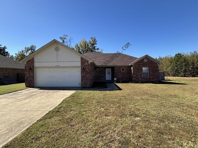 Primary Photo - 2805 Southfork Dr