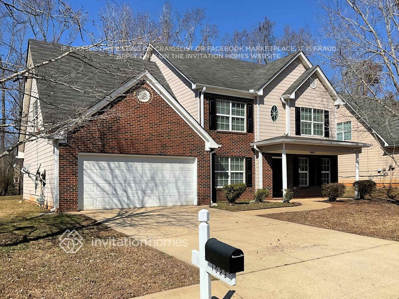 Building Photo - 1023 Lear Dr