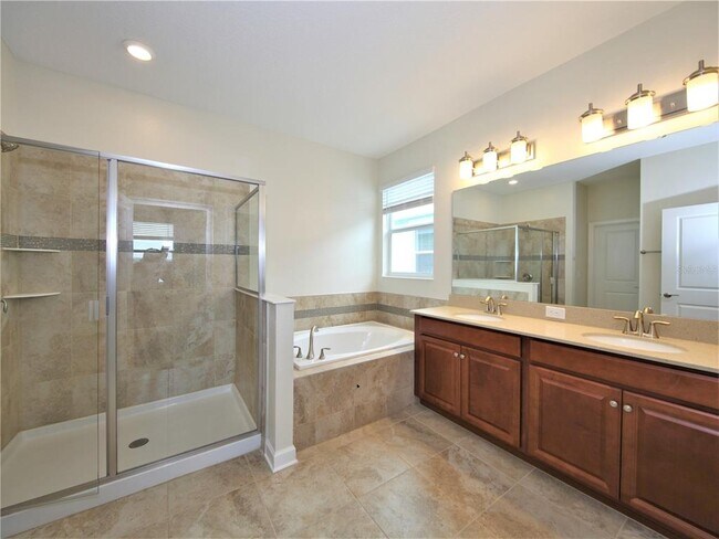 Building Photo - 4621 Rhythm Rd