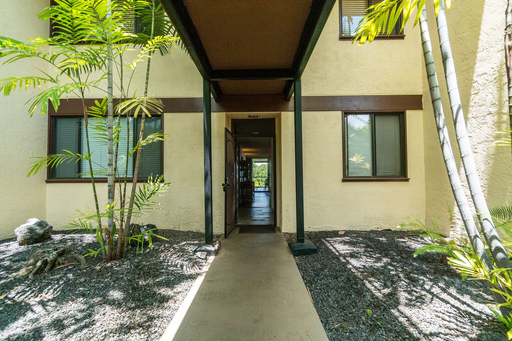 Building Photo - 78-6920 Alii Dr