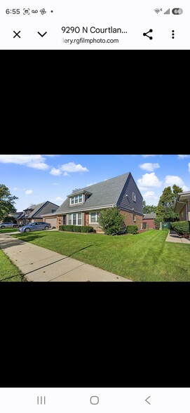 Building Photo - 9290 N Courtland Dr