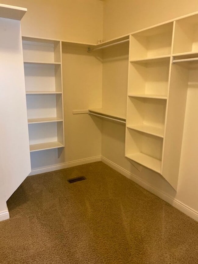 Building Photo - Coming Soon --- Mid-July (5 Bedroom, 3 Bat...