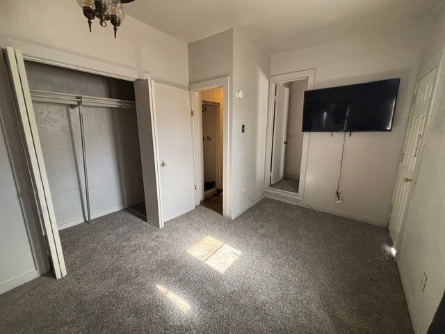 Building Photo - 701 Cerbat Ave