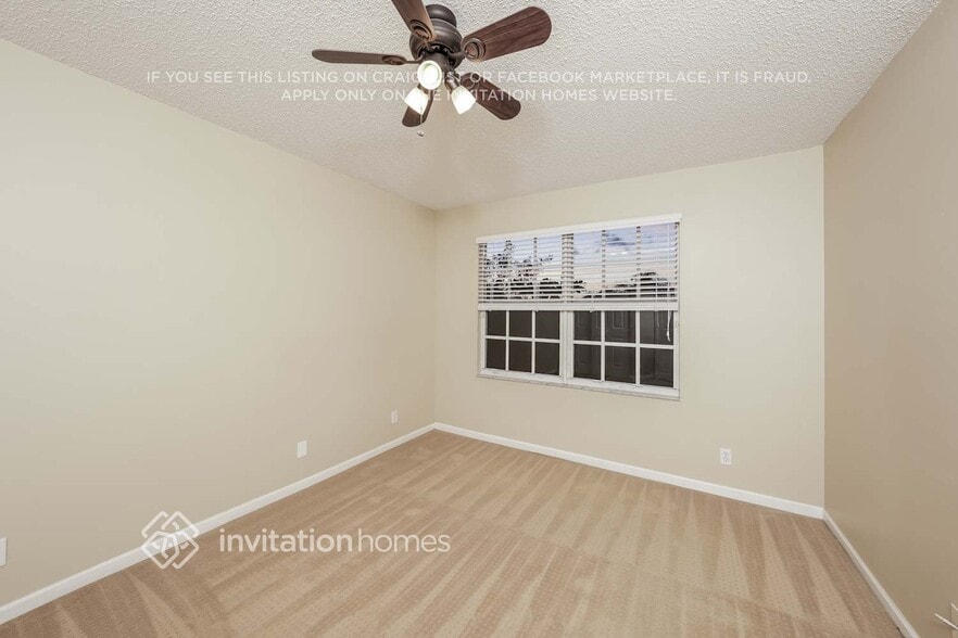 Building Photo - 7640 Colony Palm Dr