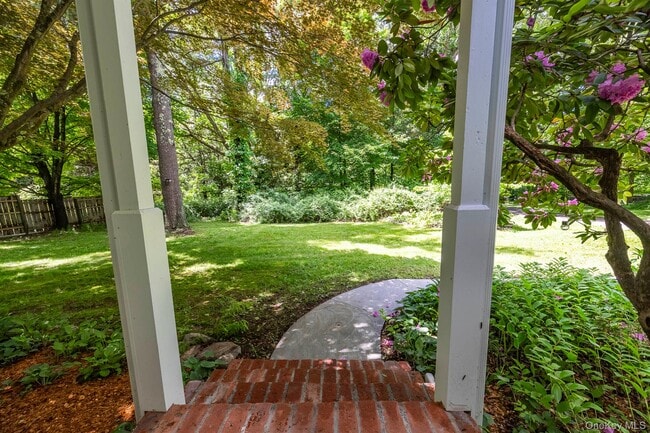 Building Photo - 6232 NY-82