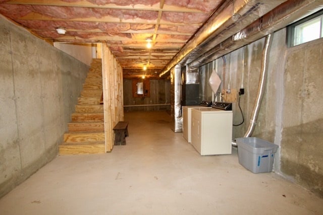 Building Photo - 42 N Main St
