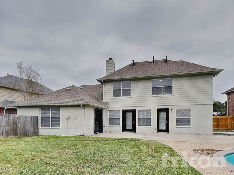 Building Photo - 20515 Forest Stream Dr