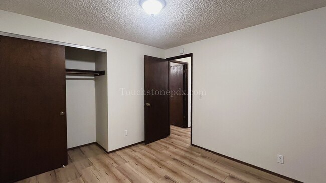 Building Photo - Updated 2 Bedroom Featuring New Plank Flooring