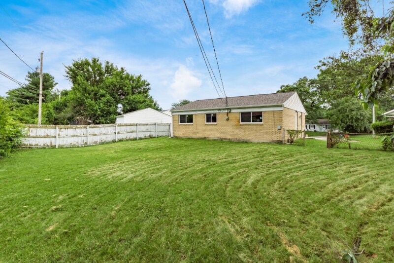 Building Photo - 5068 Tremaine Ct