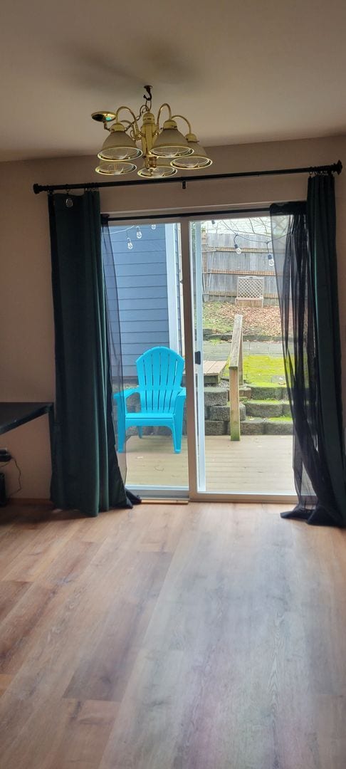 Building Photo - RARE townhouse in Snohomish~ Available Nov...