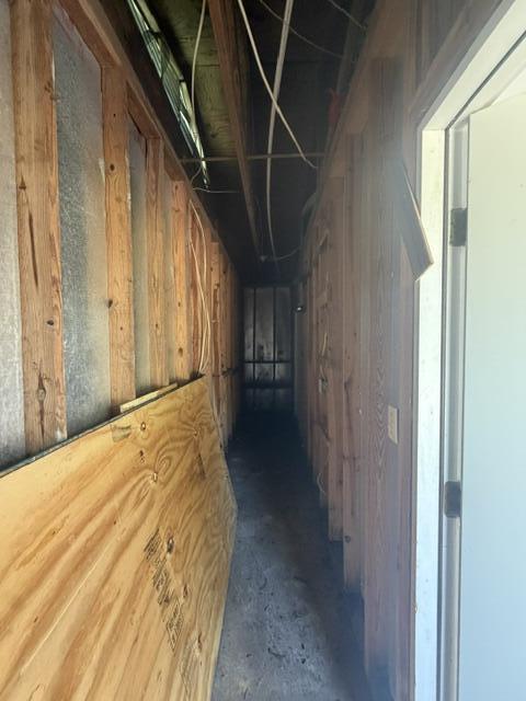 Building Photo - 202 Adams Dr