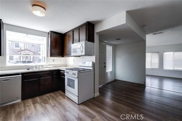 Building Photo - 502 12th St