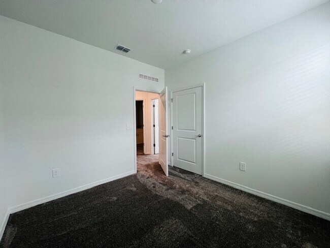 Building Photo - 4143 Pino St