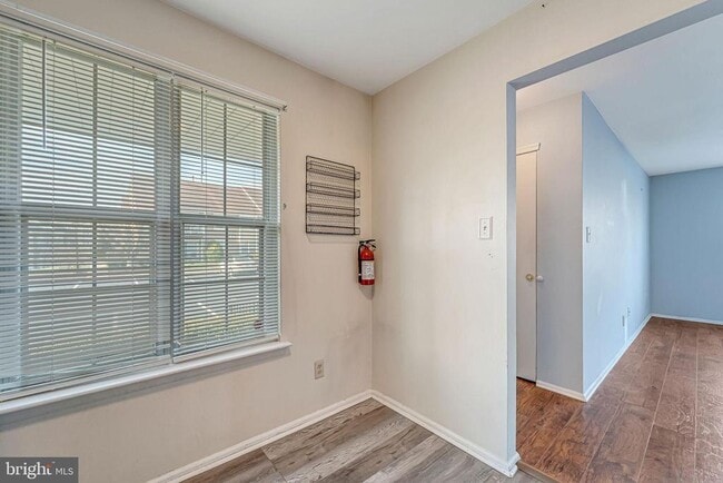 Building Photo - 1707A Heatherstone Ct