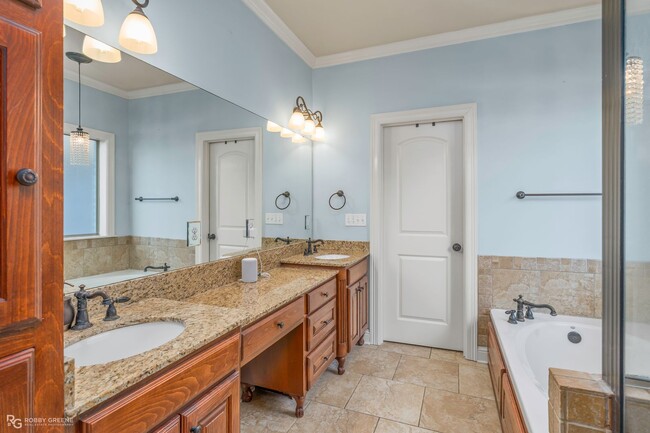 Building Photo - 4425 Ellis Ct