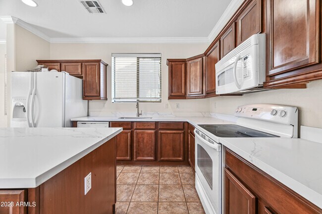 Building Photo - 4046 S Tatum Ln