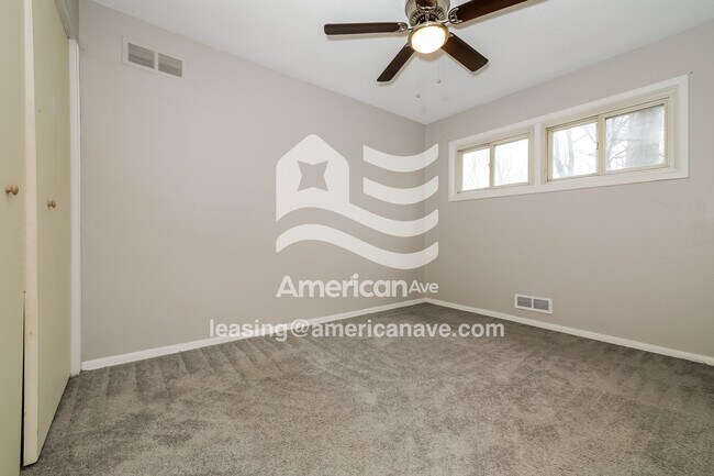 Building Photo - 7700 E 108 Terrace