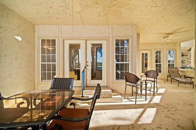 Building Photo - 3404 American Dr